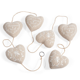 Amandine texti heart garland