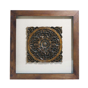 Vitrine Frise sculptée