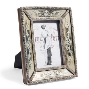 Ready-to-wear frame