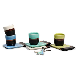 Caja 4 tazas y platillos Jade