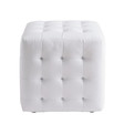 Puf blanco Chesterfield