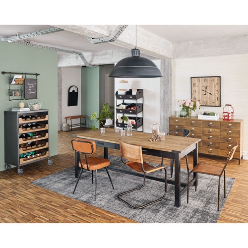 Stuhl aus schwarzem Metall mit camelfarbenem Vachelette-Lederbezug